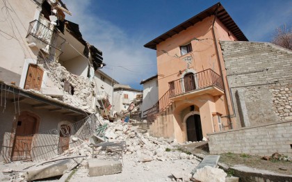 terremoto_abruzzo_edifici_crollati_9.jpg